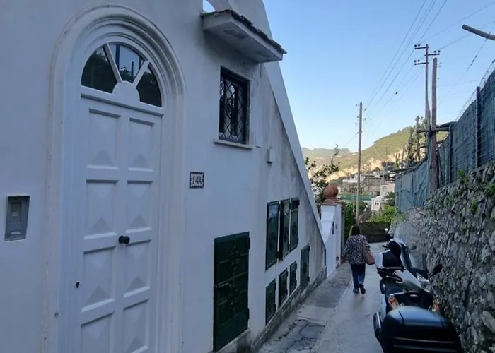 Casa Franca Vista Mare Daire